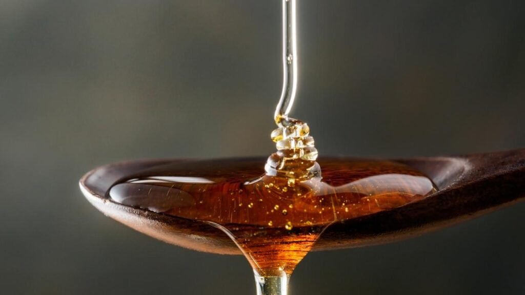 What is Use of Pure Honey in Ayurveda as Medicine? Health benefits of honey. 1